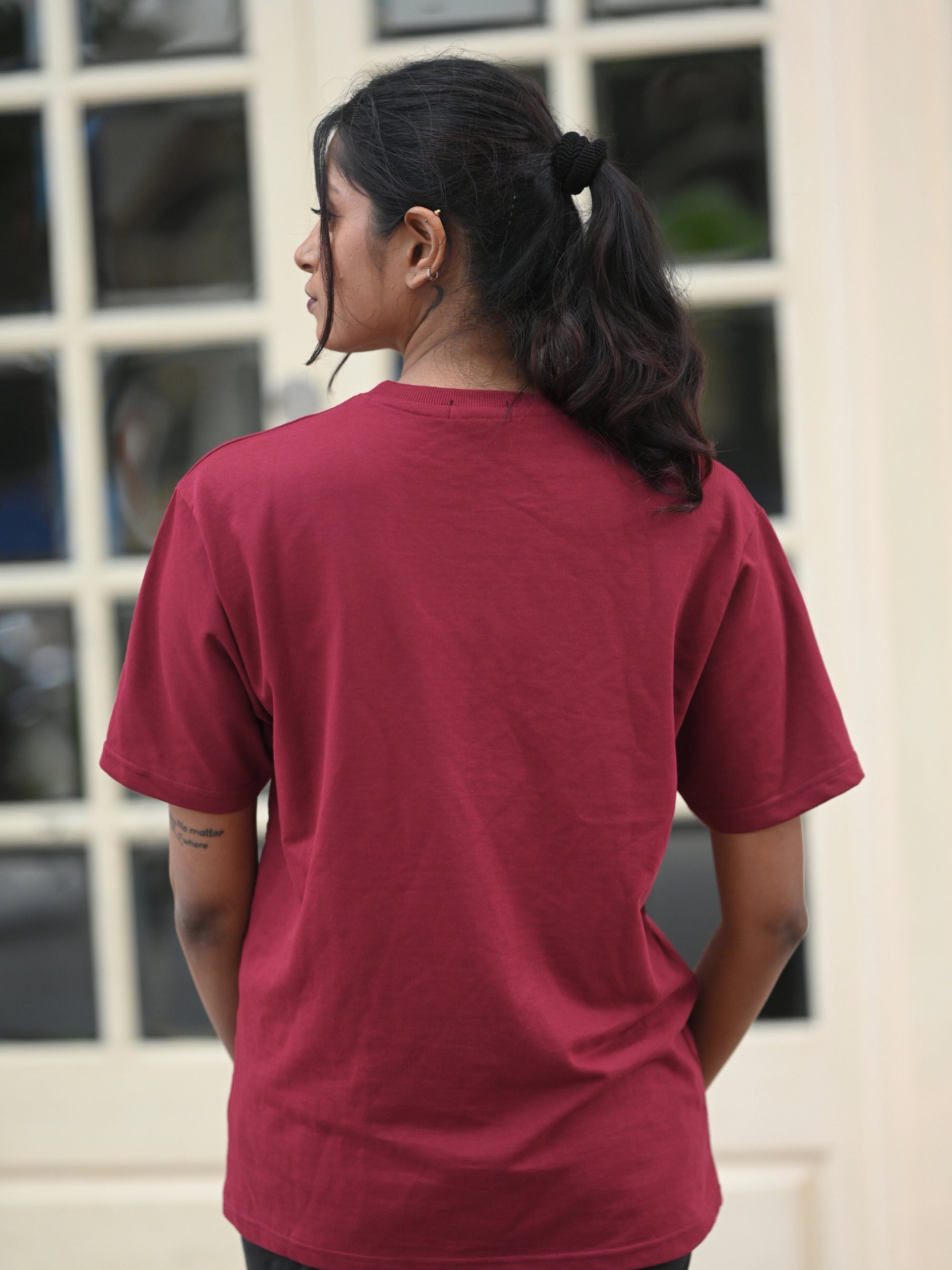 The Tipsy Cat Tee: Deep Maroon