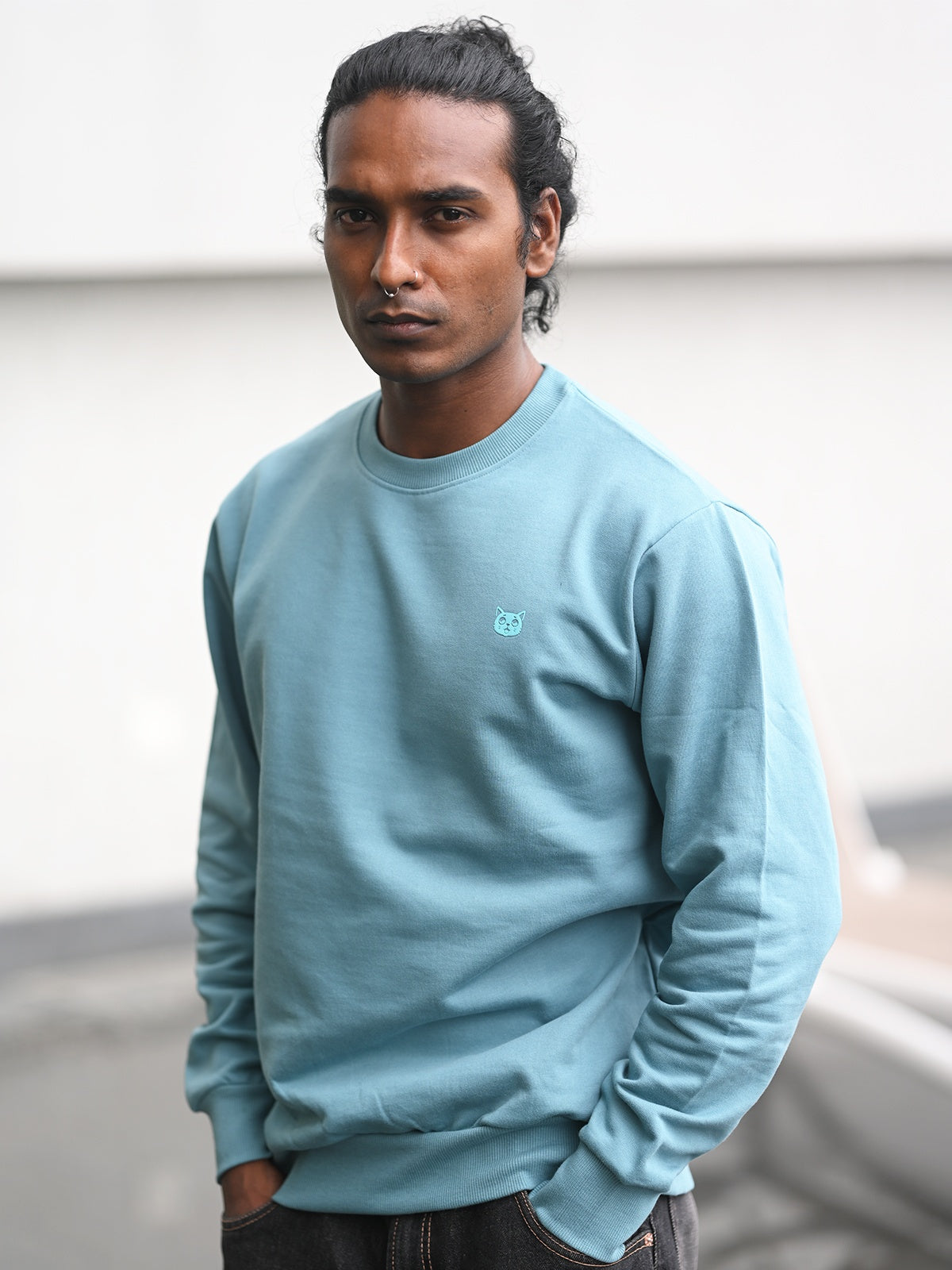 Ice Blue: Oversized Sweatshirt