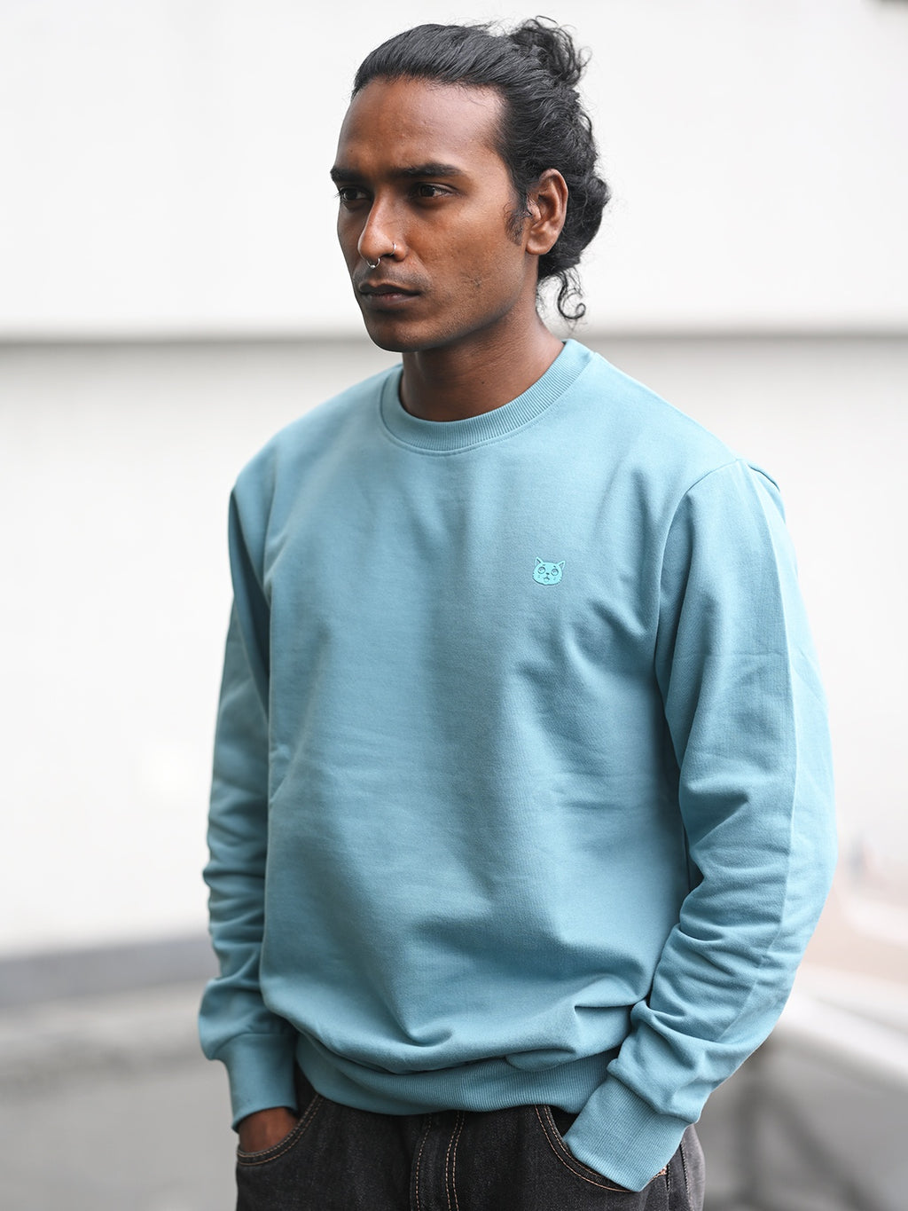 Ice Blue: Oversized Sweatshirt