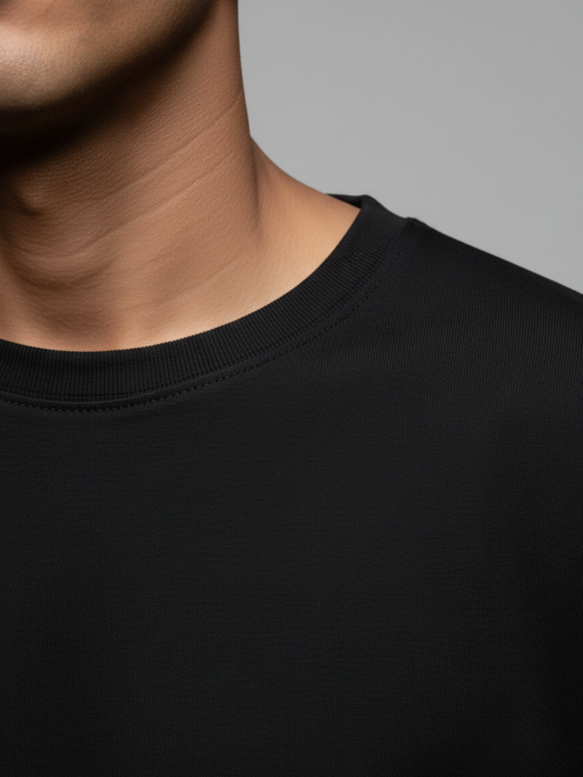 The Tipsy Cat Tee: Midnight Black