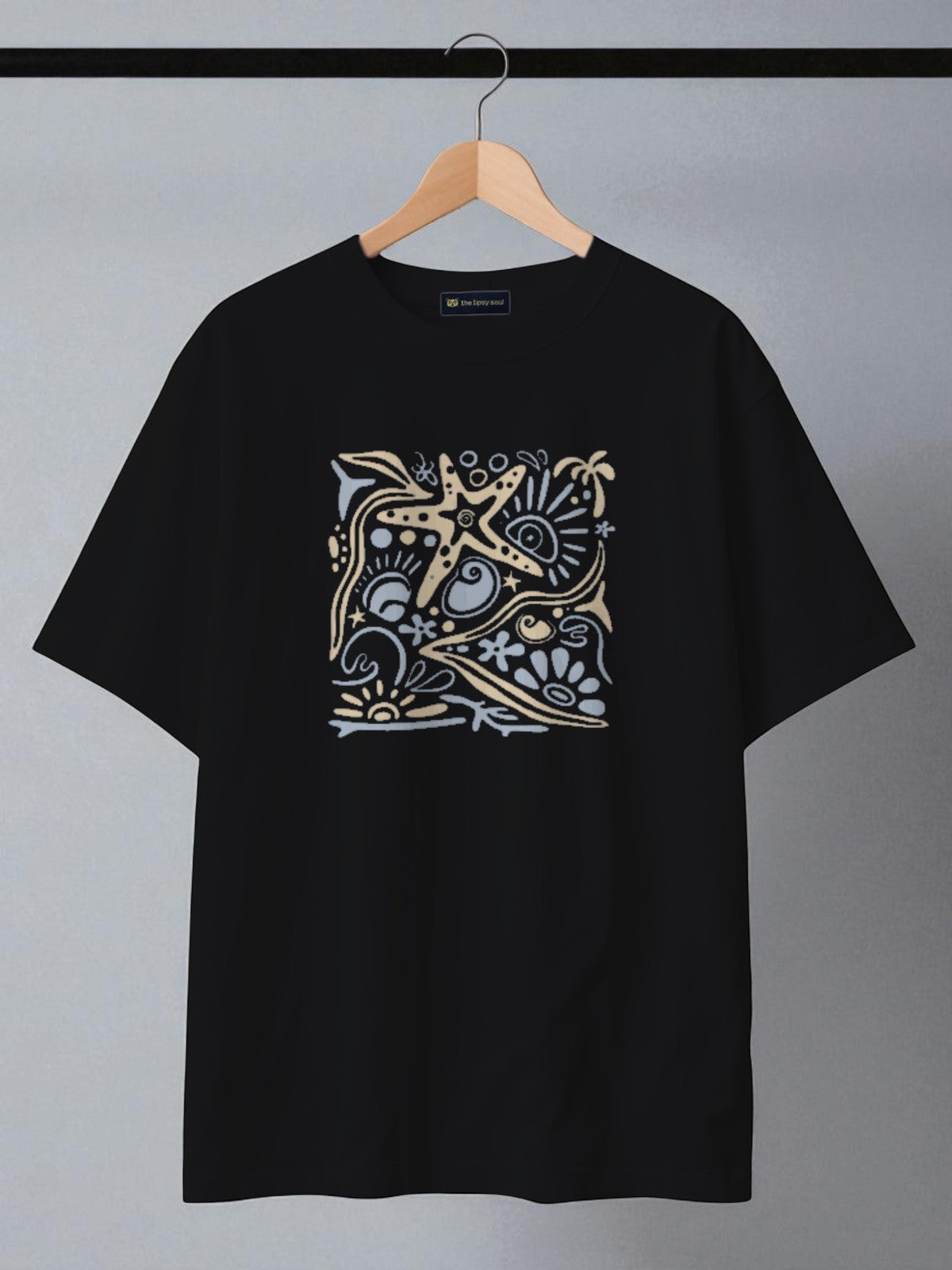 Tropical art: Boxy Fit Graphic Tee Black