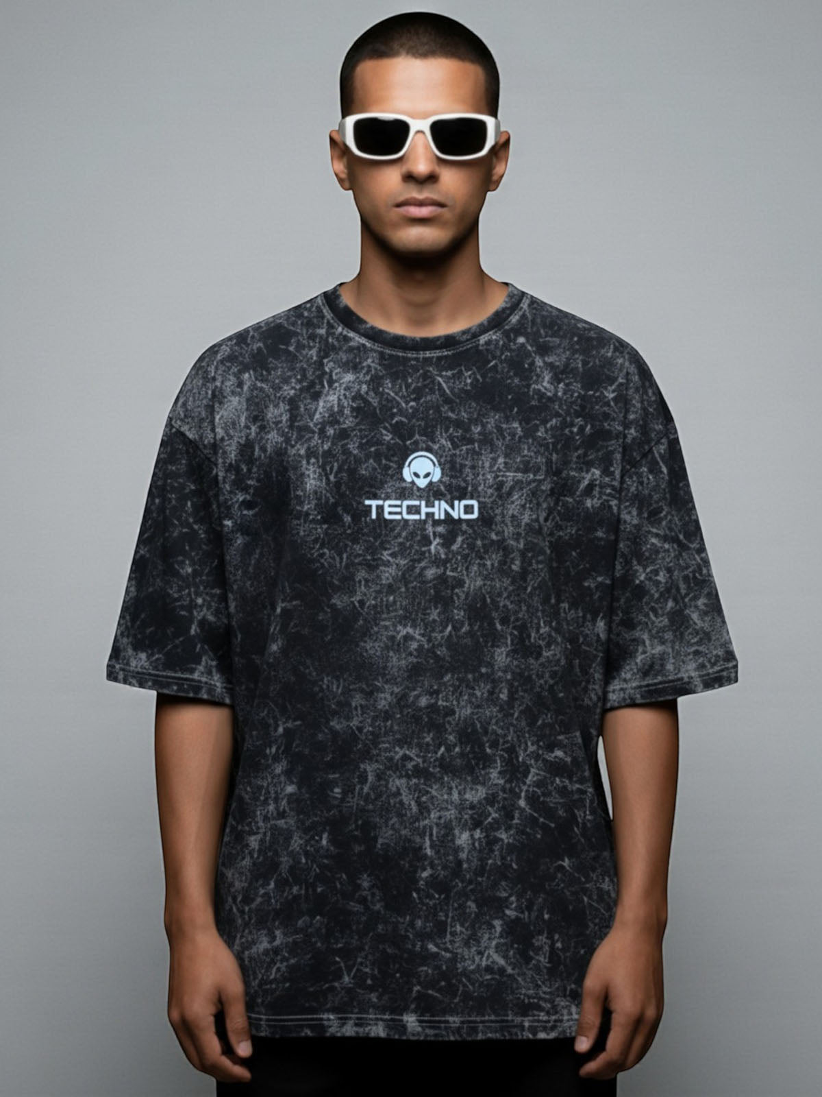 NOBODY LISTENS TO TECHNO