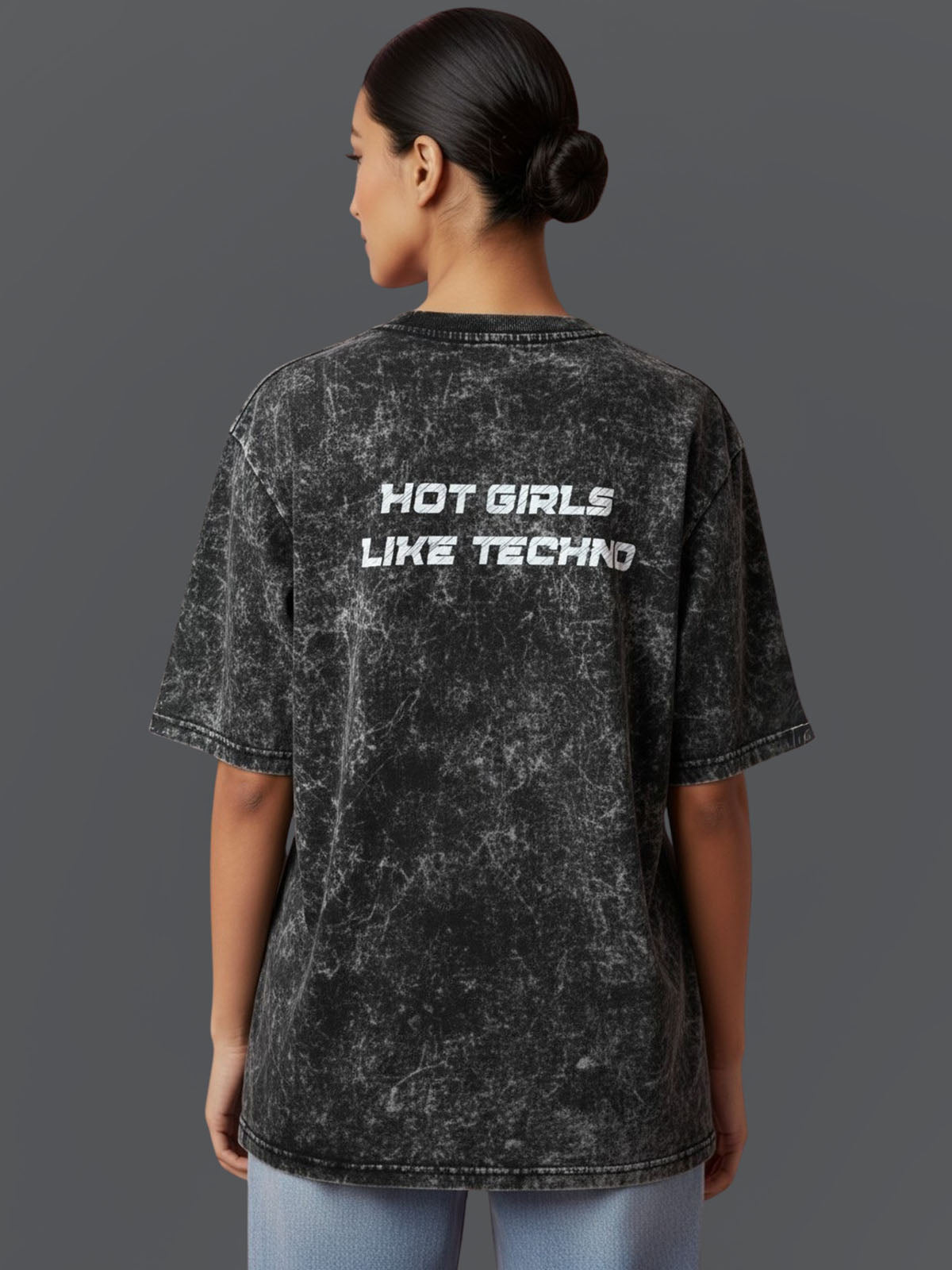 HOT Girls Like Techno